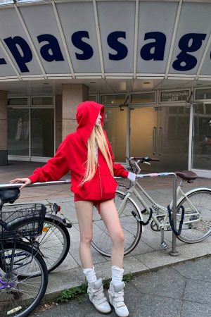 Rase le sol Red Embroidered Zip Hoodie & Shorts Set