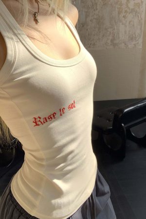 Rase le sol Red Letter Print Tank Top