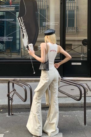 Rase le sol Ribbed Embroidered Tank Top