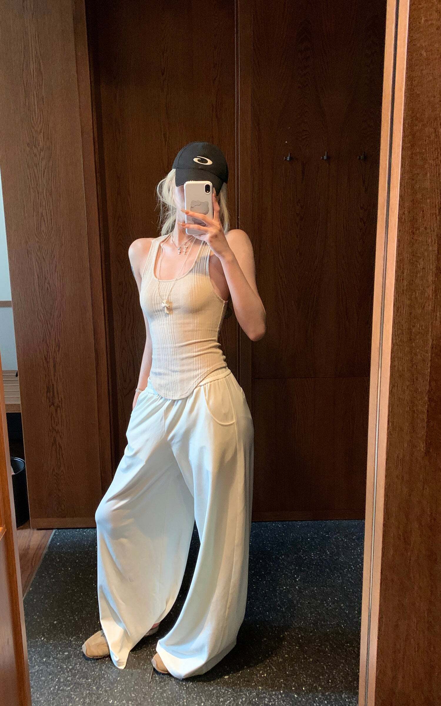 Rase le sol Ribbed Embroidered Tank Top Rase le sol Ribbed Embroidered Tank Top