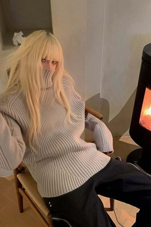 Rase le sol Ribbed High-Neck Sweater