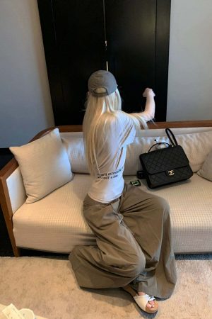 Rase le sol Ruched Waist Gothic Text Fitted T-Shirt