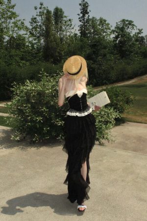 Rase le sol Ruffled Panel Bustier Top