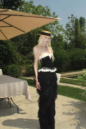 Rase le sol Ruffled Panel Bustier Top