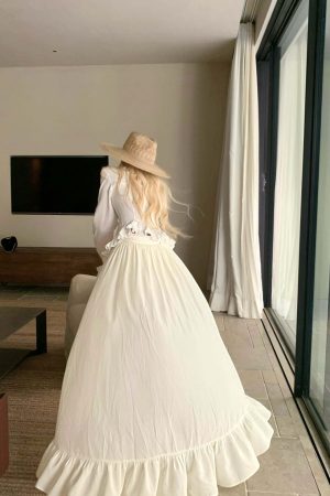 Rase le sol Ruffled Sculptural Shirt