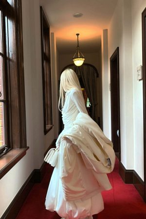 Rase le Sol Sculpted Balloon Midi Skirt