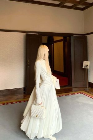 Rase le Sol Sculpted Balloon Midi Skirt