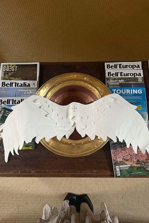 Rase le sol Sculptural Angel Wing Convertible Backpack & Crossbody