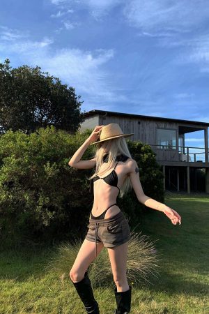 Rase le sol Sheer Knit Long-Sleeve Top