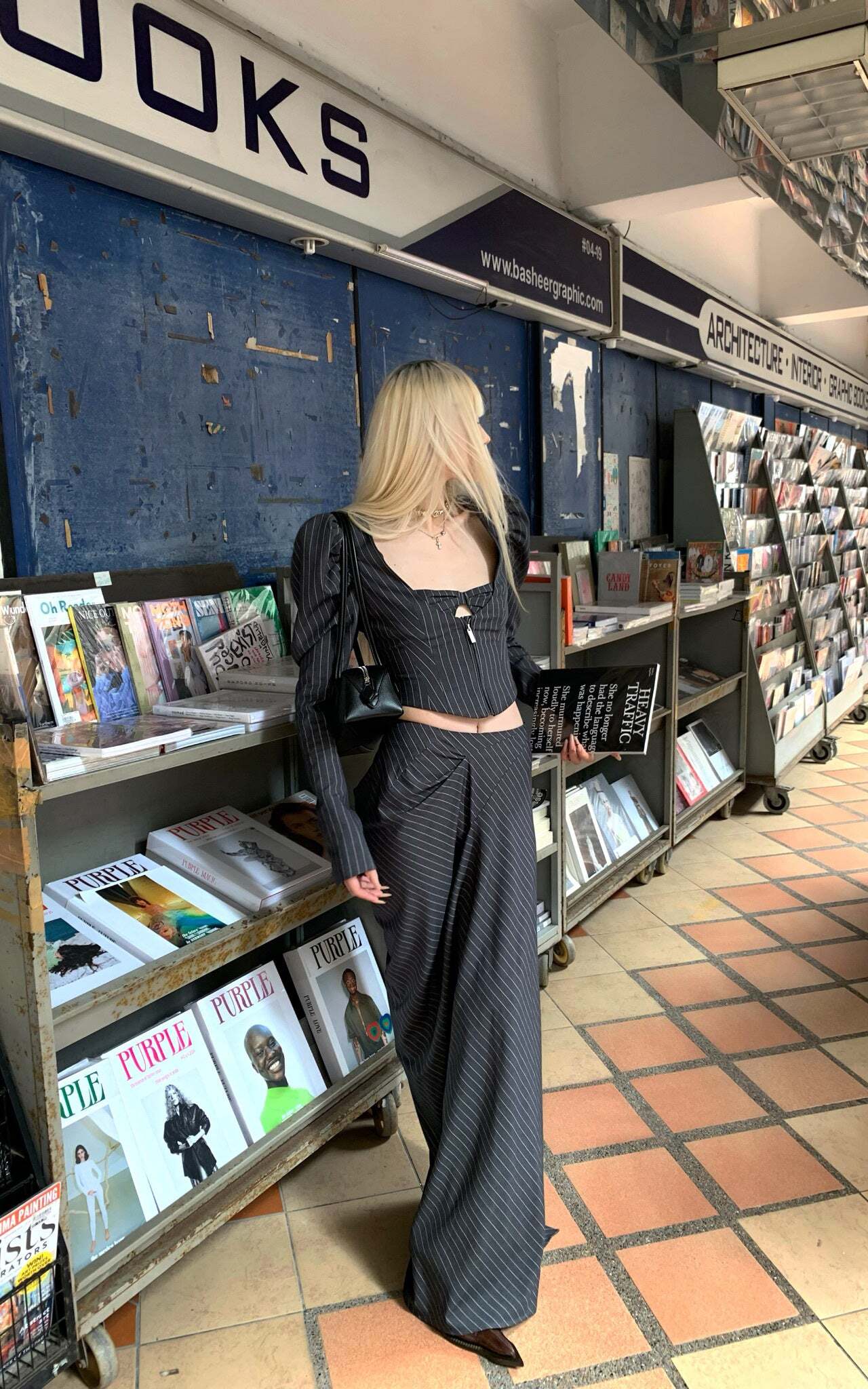 Rase le sol Striped Panel Blazer & High-Waisted Skirt Set Rase le sol Striped Panel Blazer & High-Waisted Skirt Set