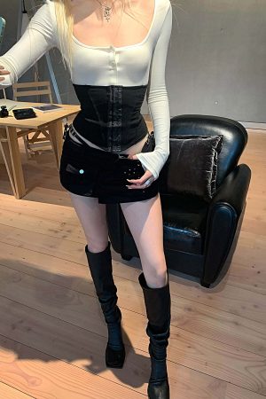 Rase le sol Studded Asymmetric Mini Skirt