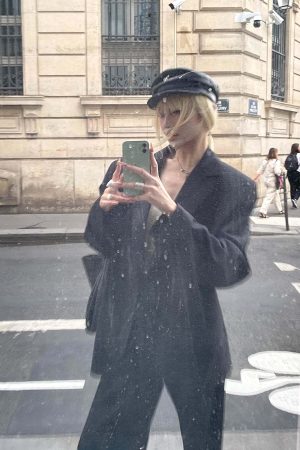 Rase le sol Suit Set Relaxed Straight Pants and Structured Blazer