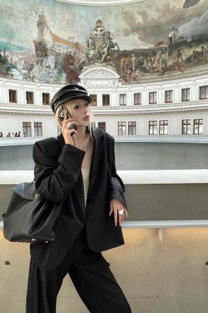 Rase le sol Suit Set Relaxed Straight Pants and Structured Blazer