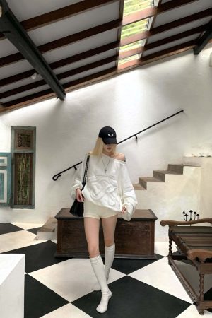 Rase le sol Textured Cable Knit Shorts