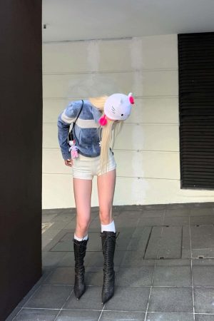 Rase le sol Textured Cable Knit Shorts