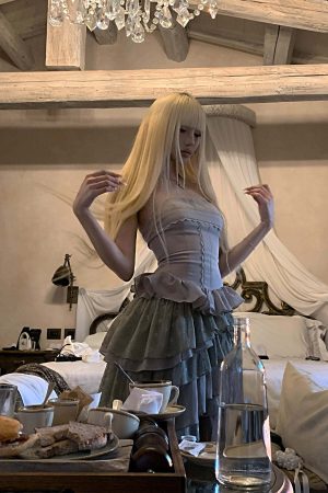 Rase le sol Tiered Lace-Panel Bustier Dress with Sheer Gloves