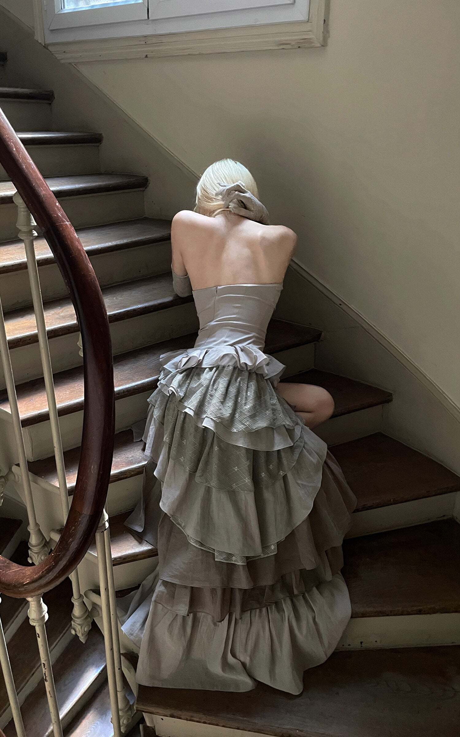 Rase le sol Tiered Lace-Panel Bustier Dress with Sheer Gloves Rase le sol Tiered Lace-Panel Bustier Dress with Sheer Gloves