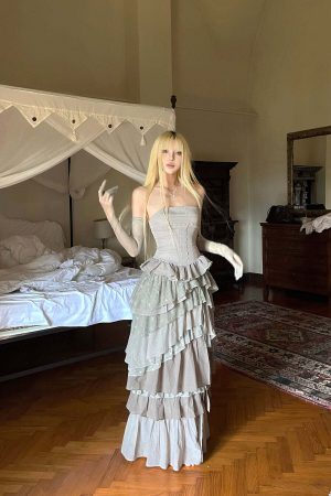 Rase le sol Tiered Lace-Panel Bustier Dress with Sheer Gloves