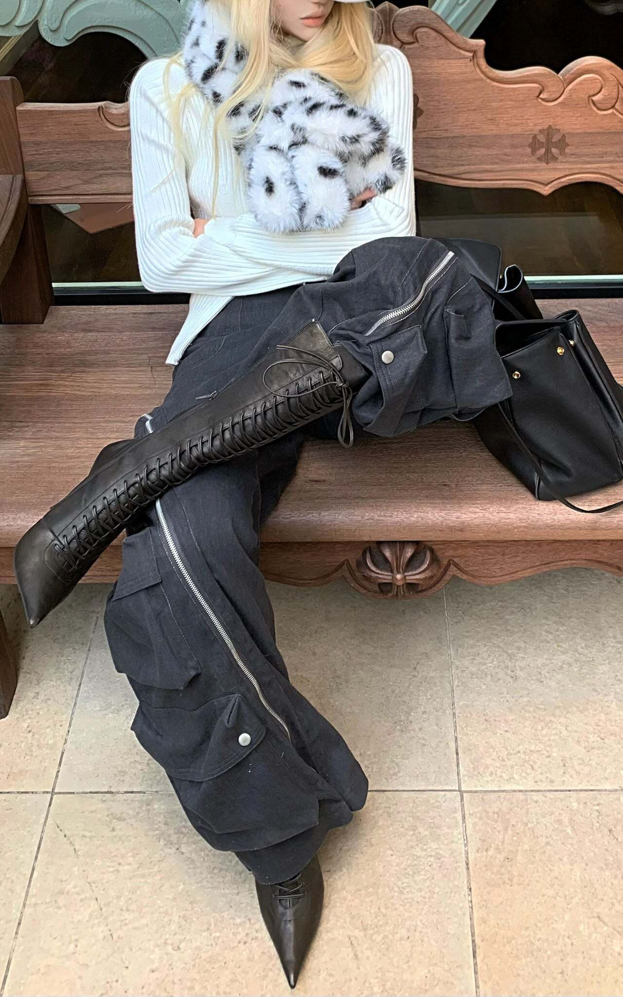 Rase le sol Utility Pocket Wide-Leg Cargo Pants Rase le sol Utility Pocket Wide-Leg Cargo Pants