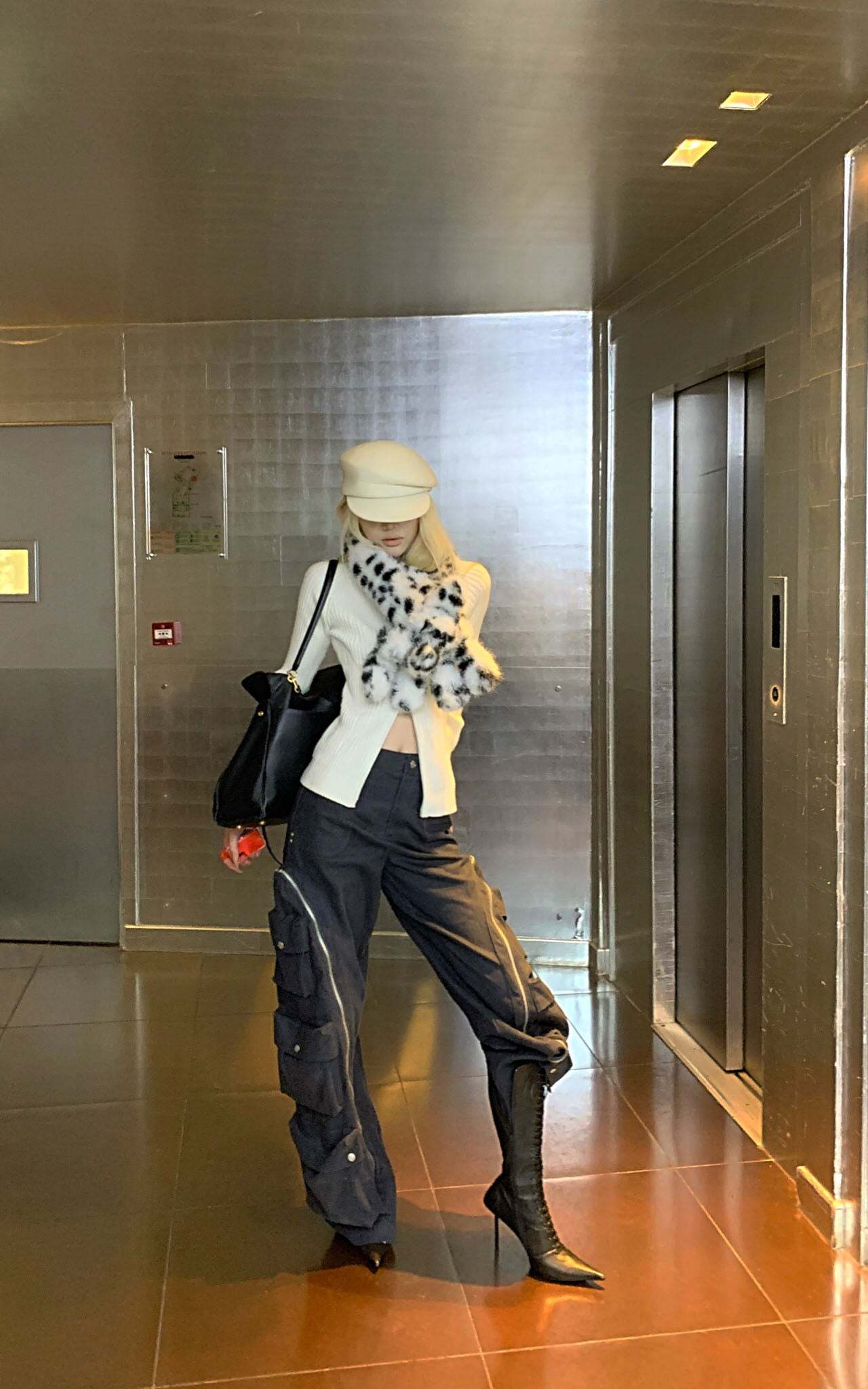 Rase le sol Utility Pocket Wide-Leg Cargo Pants Rase le sol Utility Pocket Wide-Leg Cargo Pants