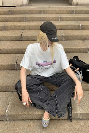 Rase le sol Vintage Convertible Car Graphic Oversized Gender-Neutral T-Shirt