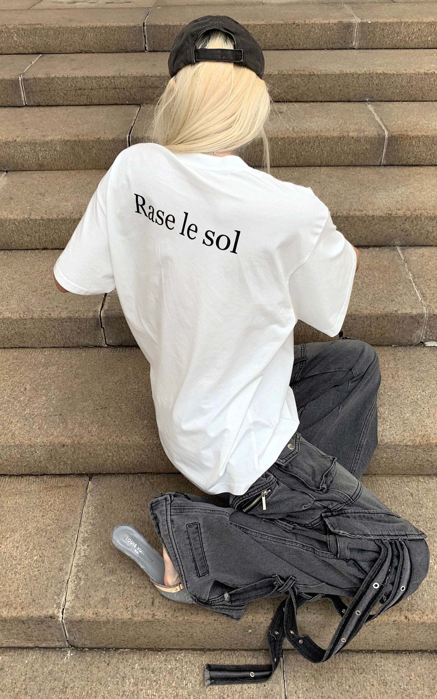Rase le sol Vintage Convertible Car Graphic Oversized Gender-Neutral T-Shirt Rase le sol Vintage Convertible Car Graphic Oversized Gender-Neutral T-Shirt