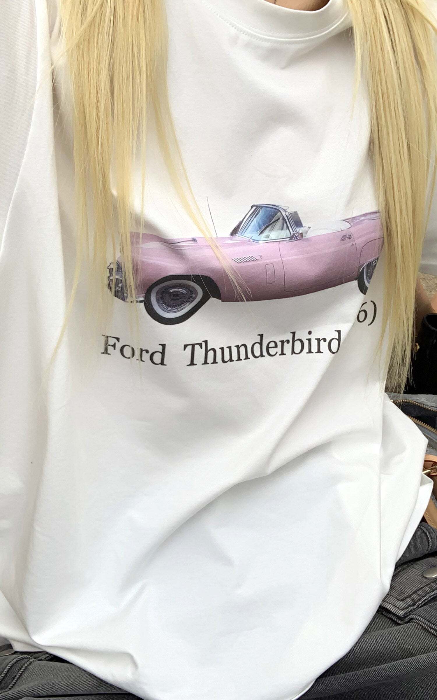 Rase le sol Vintage Convertible Car Graphic Oversized Gender-Neutral T-Shirt Rase le sol Vintage Convertible Car Graphic Oversized Gender-Neutral T-Shirt