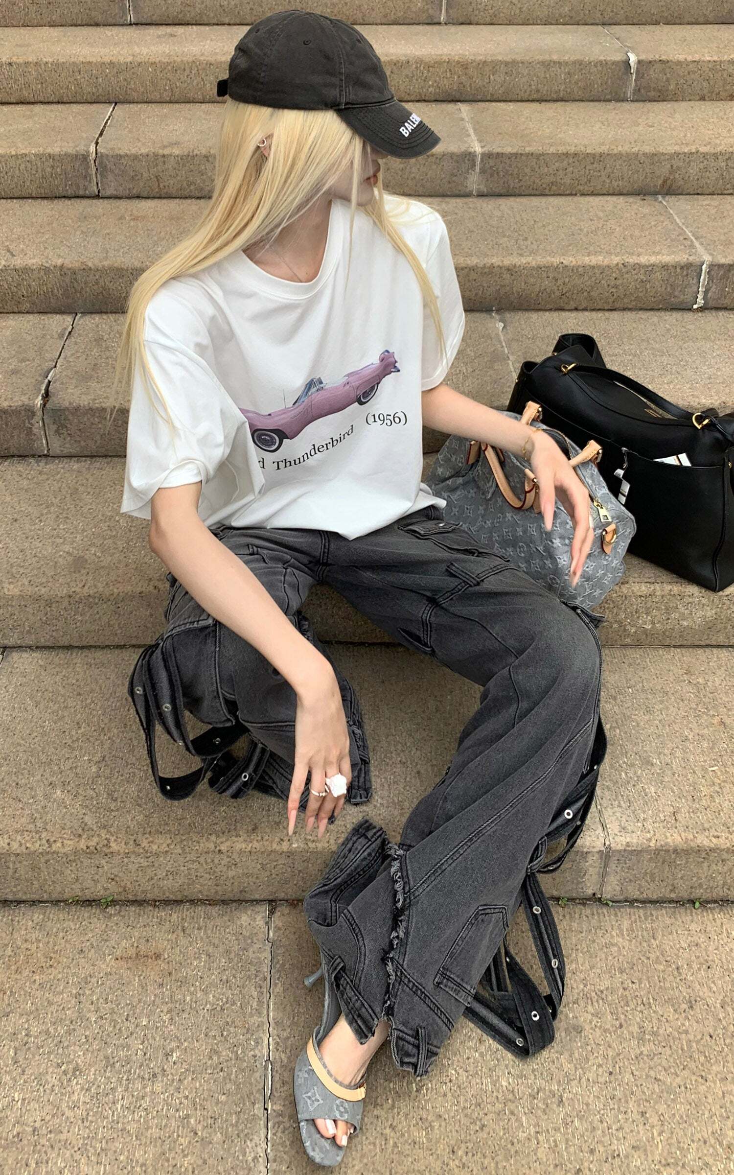 Rase le sol Vintage Convertible Car Graphic Oversized Gender-Neutral T-Shirt Rase le sol Vintage Convertible Car Graphic Oversized Gender-Neutral T-Shirt