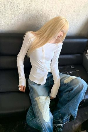 Rase Le Sol Vintage Washed Ripped Jeans