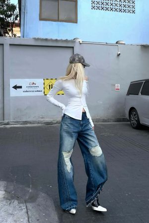 Rase Le Sol Vintage Washed Ripped Jeans