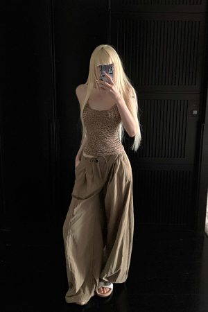 Rase le sol Wide-Leg High Waist Fluid Trousers with Drawstring Detail