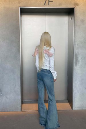 Rase le sol Wing Hoodie Black Fitted Cotton Long Sleeve Top