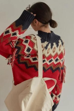 Retro Pattern Knitted Christmas Sweater