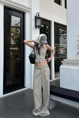 ROVENTE Asymmetric Waist Wide-Leg Trousers