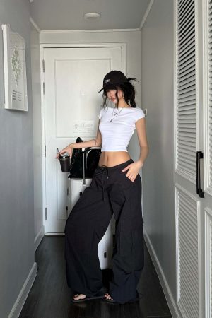 ROVENTE Backless Cap Sleeve Fitted Tee