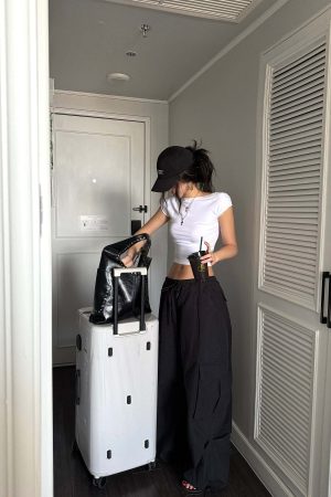 ROVENTE Backless Cap Sleeve Fitted Tee