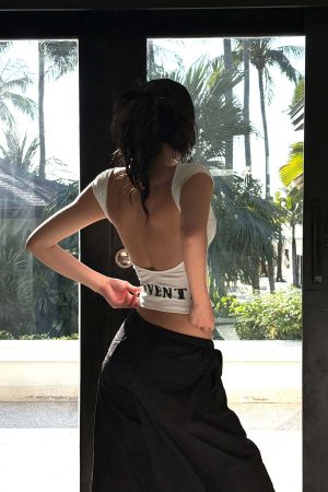 ROVENTE Backless Cap Sleeve Fitted Tee