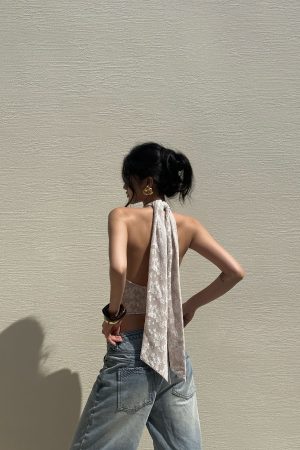 ROVENTE Backless Lace Halter Draped Top