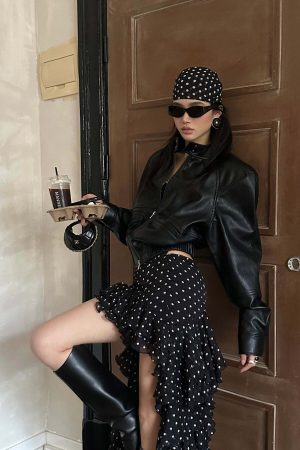 ROVENTE Black Cropped Leather Jacket