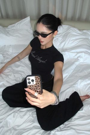 ROVENTE Black Fitted Baby Tee in Stretch Cotton