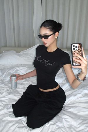 ROVENTE Black Fitted Baby Tee in Stretch Cotton