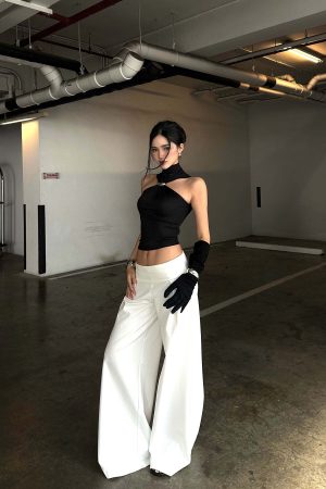 ROVENTE Black Halterneck Top with Metal Clasp