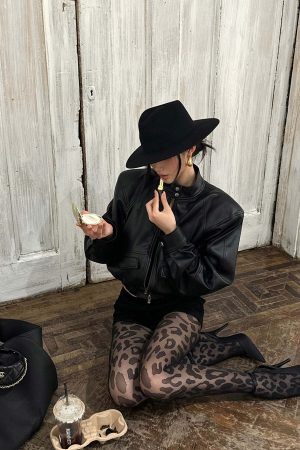 ROVENTE Black Suede High Waist Mini Shorts