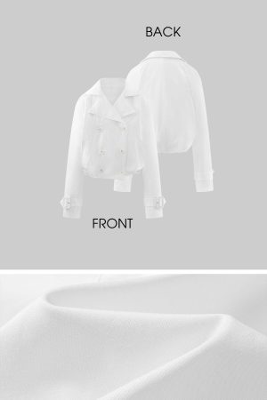 ROVENTE Cropped Double-Breasted Trench Jacket with Structured Lapels and Buckled Cuffs