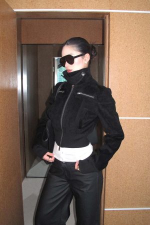 ROVENTE Cropped Suede Jacket with High Collar and Zipper Detailing