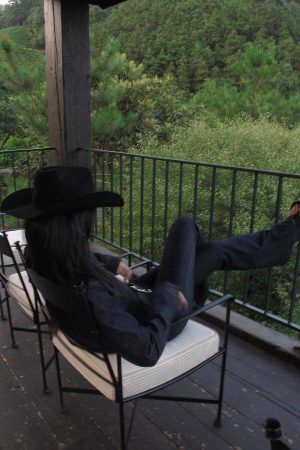 ROVENTE Dark Wash Flared Denim Pants