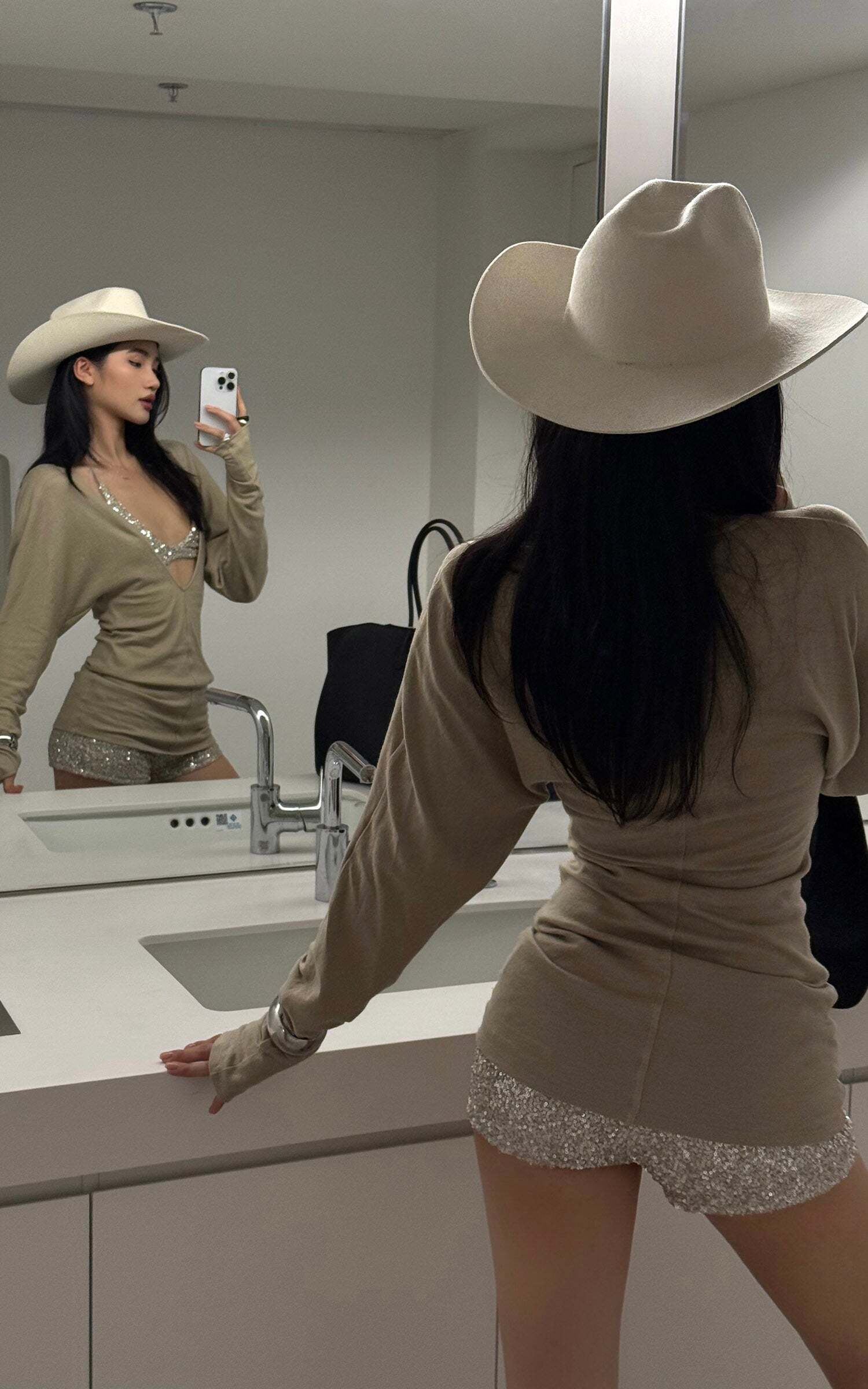 ROVENTE Deep V Knit Top with Sequin Bra and Shorts Set ROVENTE Deep V Knit Top with Sequin Bra and Shorts Set