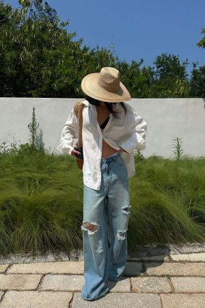 ROVENTE Distressed Wide-Leg Jeans