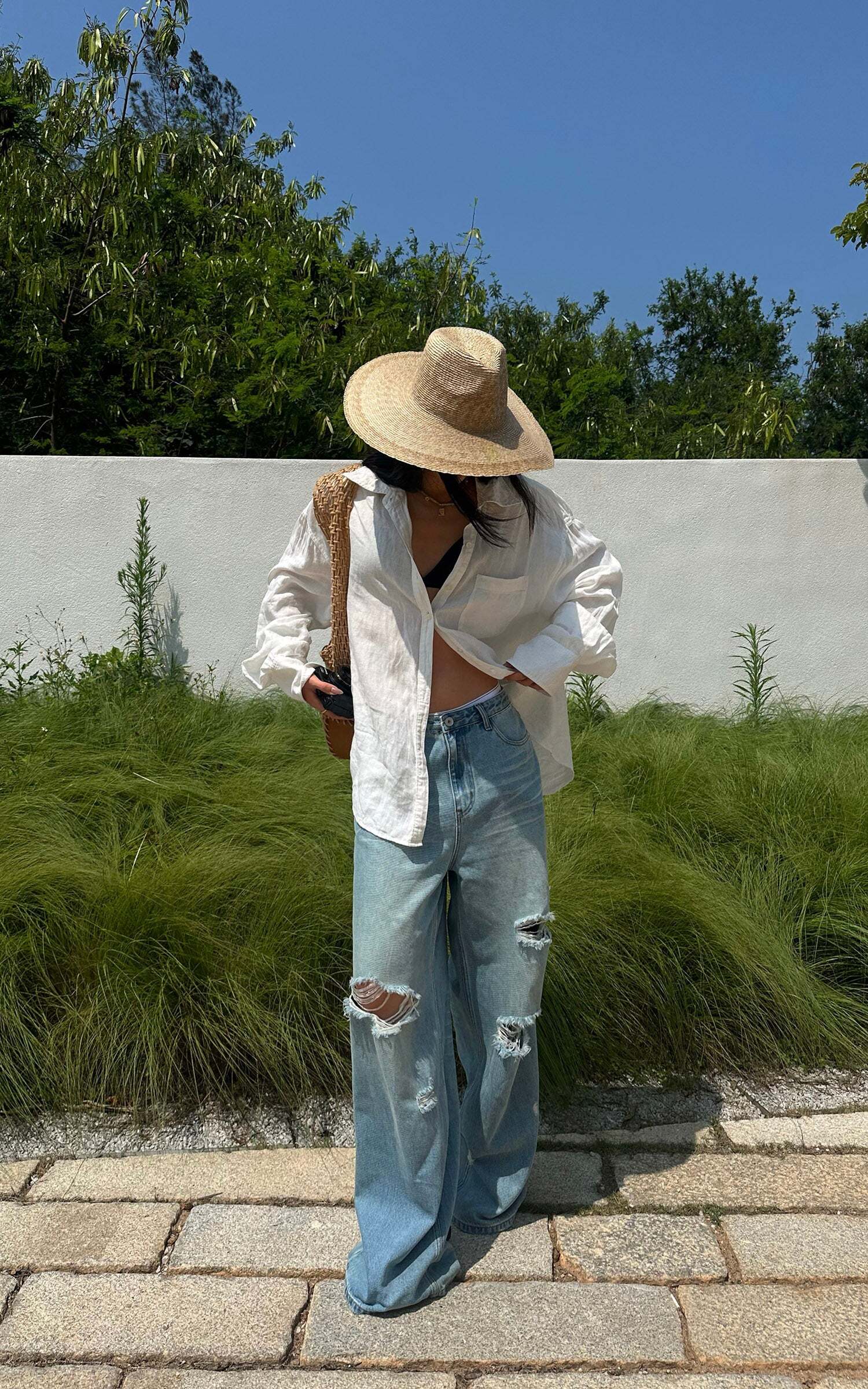 ROVENTE Distressed Wide-Leg Jeans ROVENTE Distressed Wide-Leg Jeans