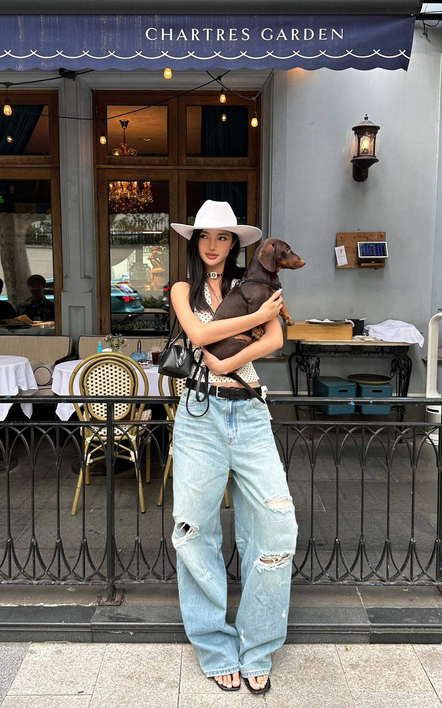 ROVENTE Distressed Wide-Leg Jeans ROVENTE Distressed Wide-Leg Jeans